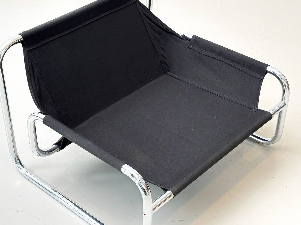 Bauhaus_lounge_chair_by_Johan_Bertil_Häggström_for_IKEA,_1970s