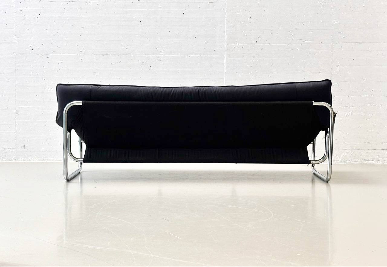 Bauhaus_three-seater_sofa_Johan_Bertil_Häggström_for_IKEA,_1970s
