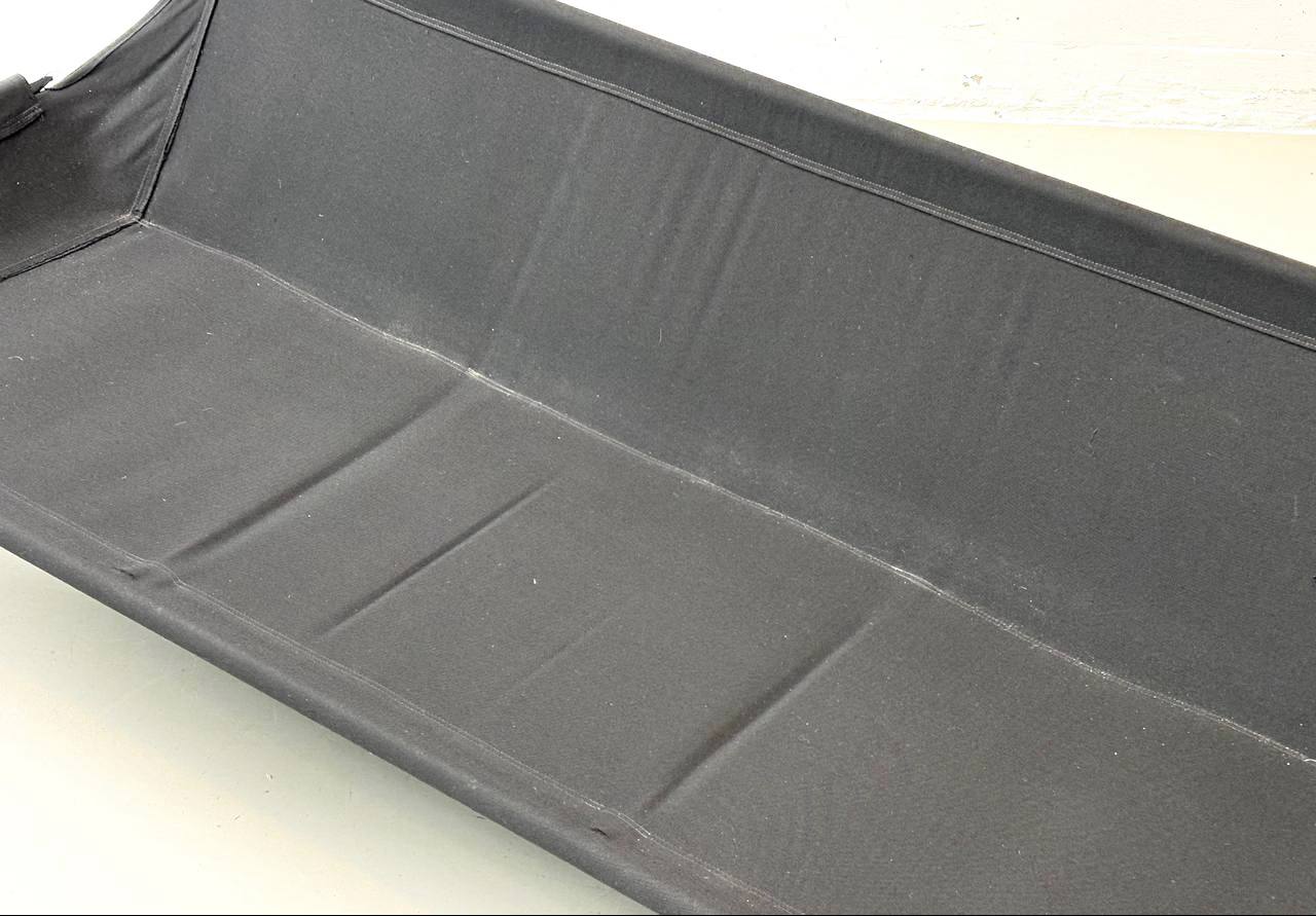 Bauhaus_three-seater_sofa_Johan_Bertil_Häggström_for_IKEA,_1970s
