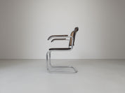 Bauhaus_tubular_steel_armchair_K_17_by_Robert_Slezák,_1930s
