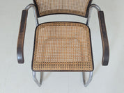 Bauhaus_tubular_steel_armchair_K_17_by_Robert_Slezák,_1930s