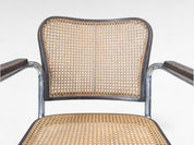 Bauhaus_tubular_steel_armchair_K_17_by_Robert_Slezák,_1930s