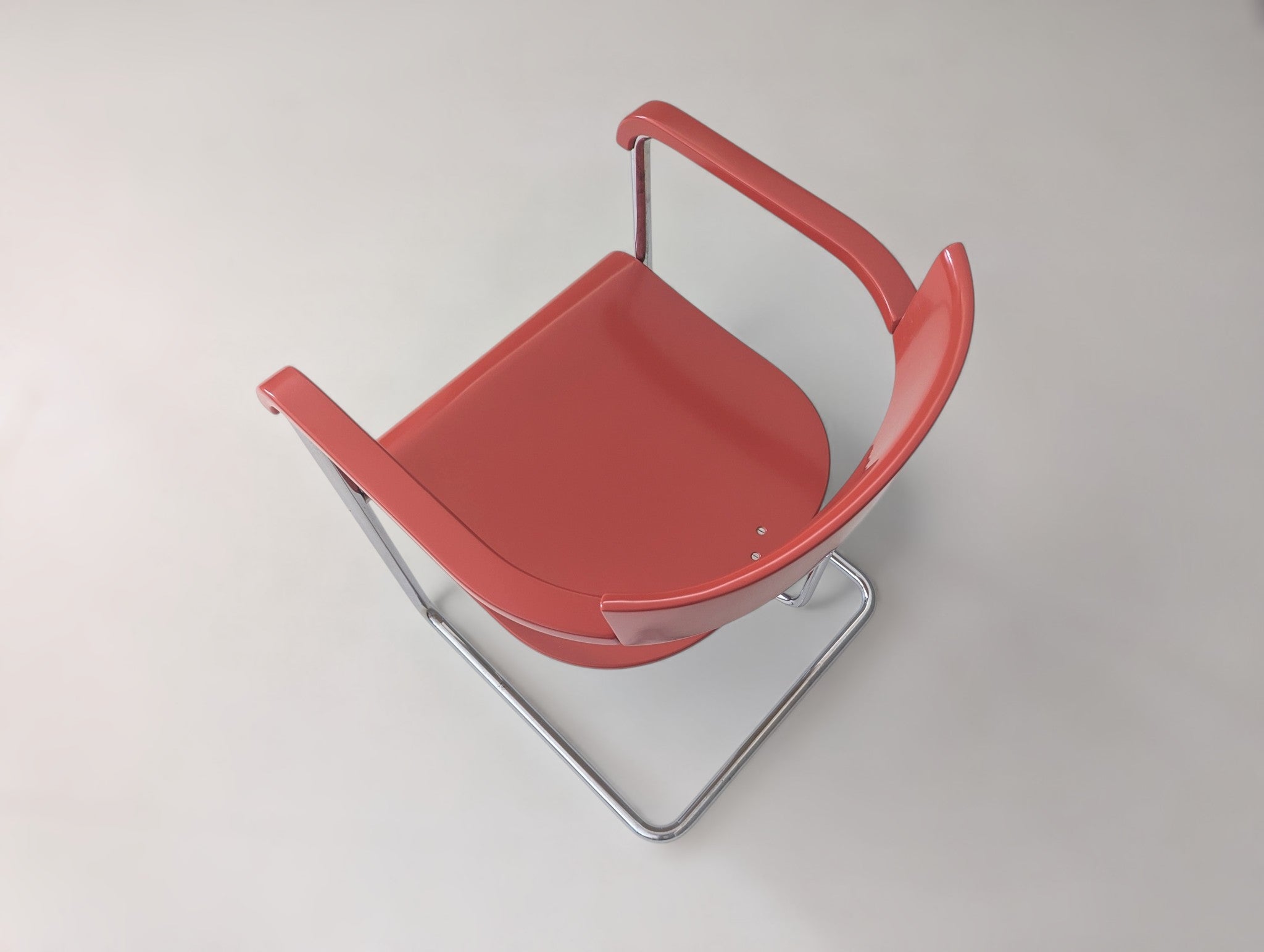 Set_of_Bauhaus_Tubular_Steel_Seating_H128_by_Jindrich_Halabala_for_UP_Zavody,_1930s