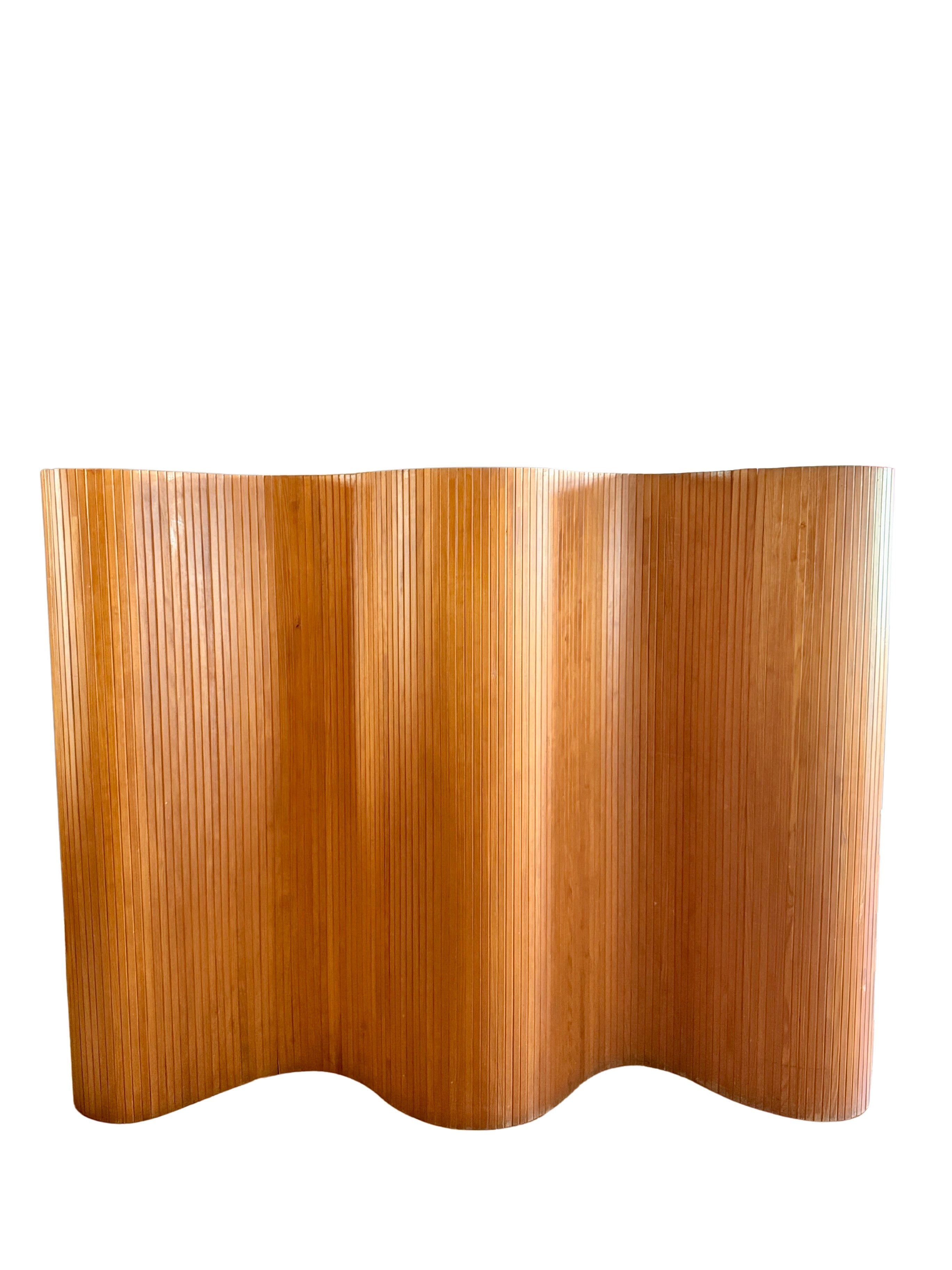 Baumann_Fils_&_Compagnie_Large_Roll-Up_Beechwood_Slat_Screen,_1930s–1940s