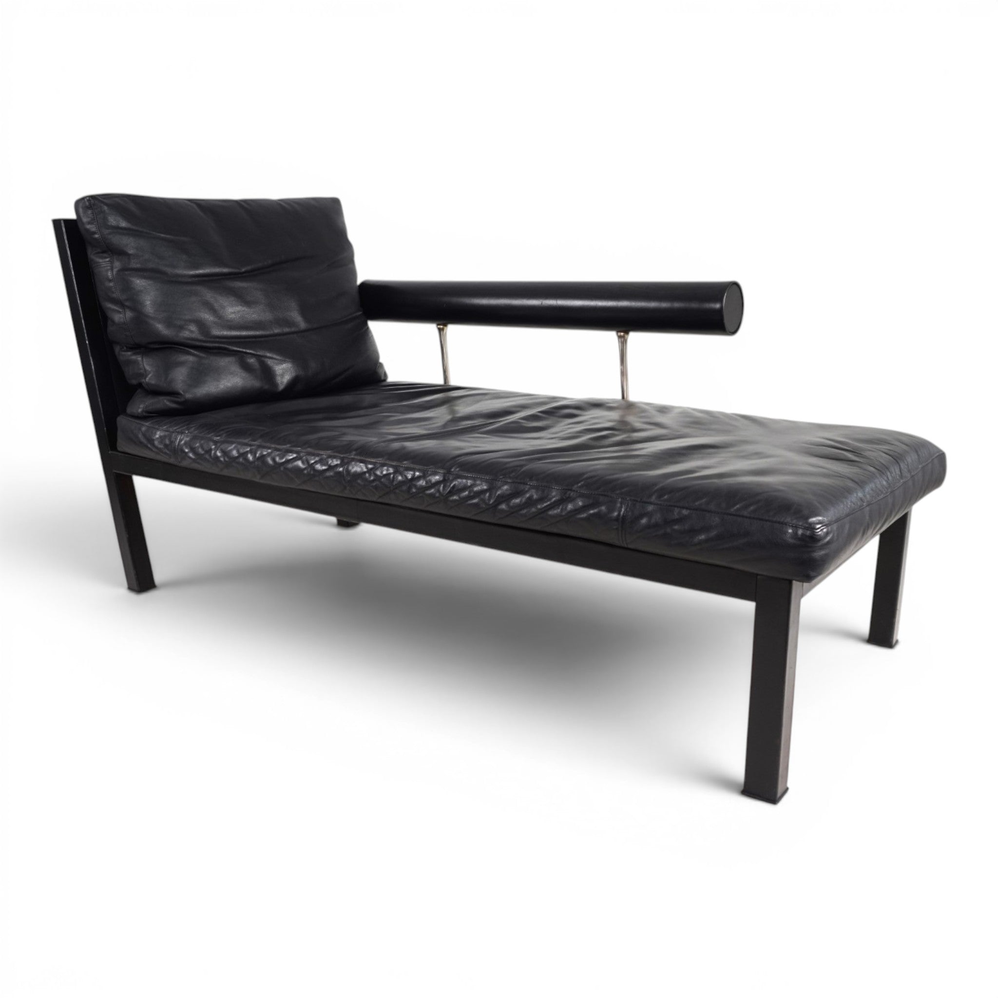 Antonio_Citterio_Baisity_Chaise_Lounge_for_B&B_Italia_in_Black_Leather,_1980s