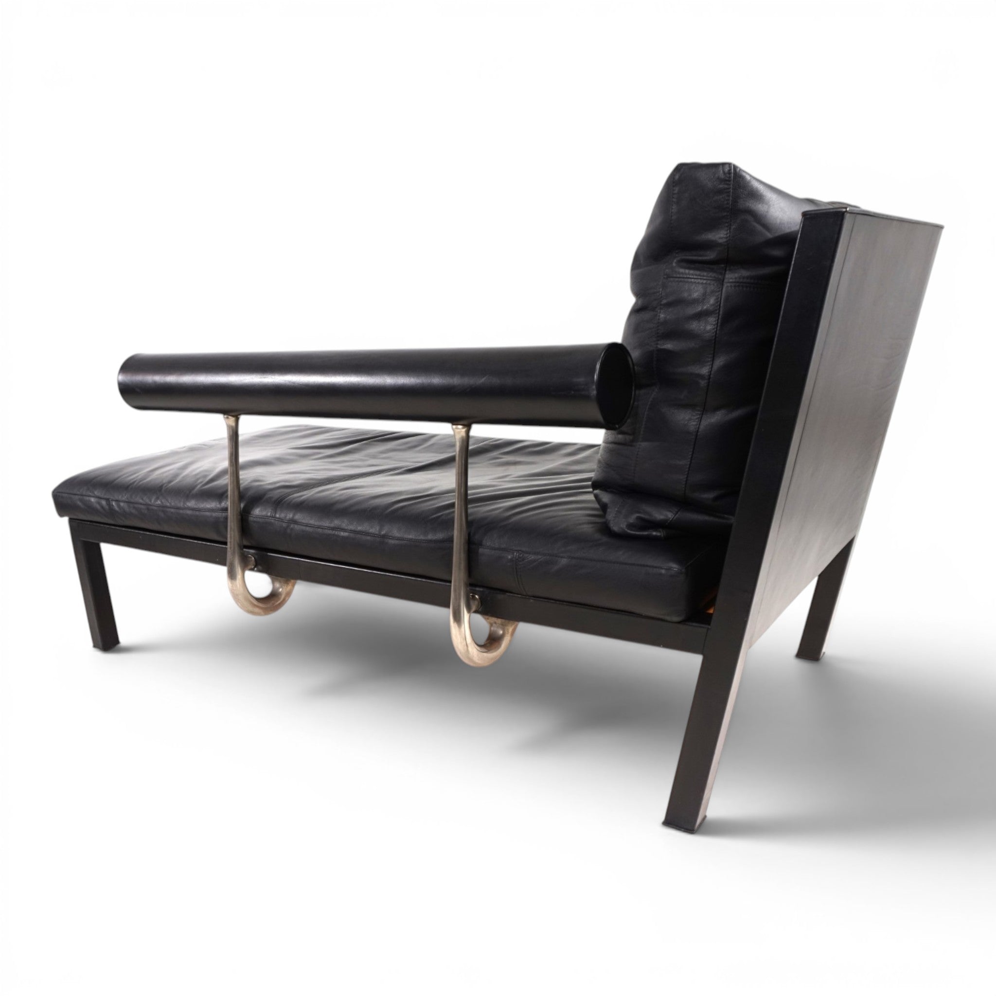 Antonio_Citterio_Baisity_Chaise_Lounge_for_B&B_Italia_in_Black_Leather,_1980s