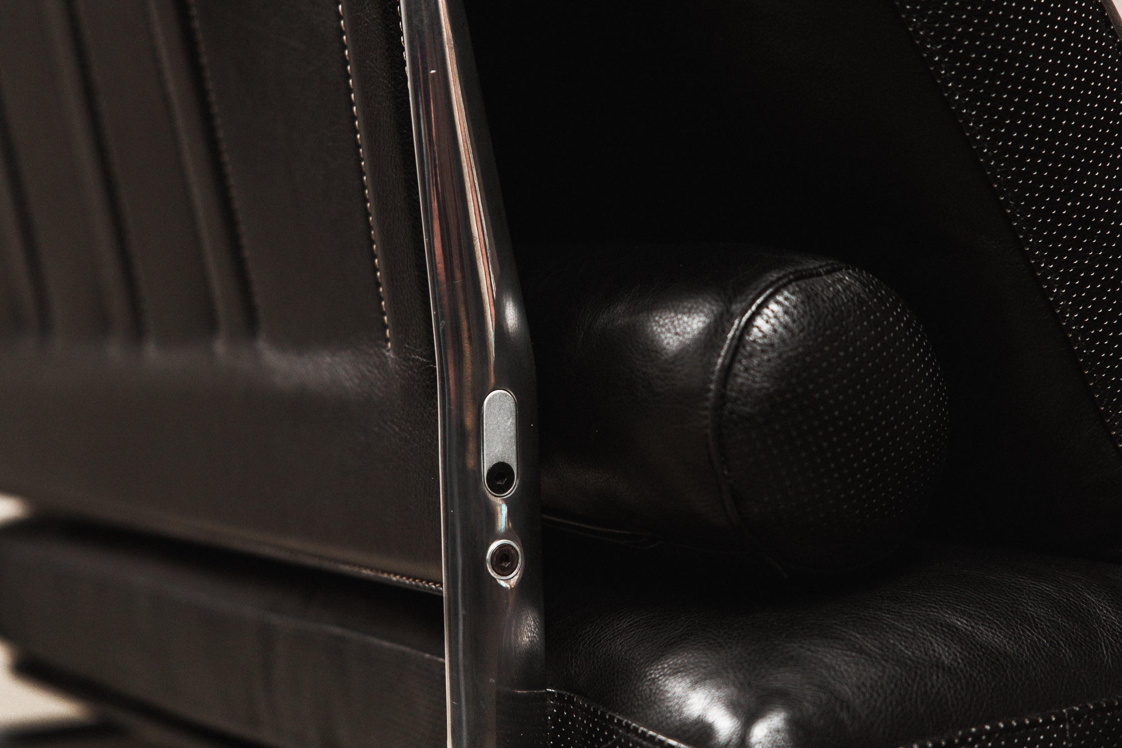 Diesis_Chaise_Longue_by_Antonio_Citterio_and_Paolo_Nava_for_B&B_Italia