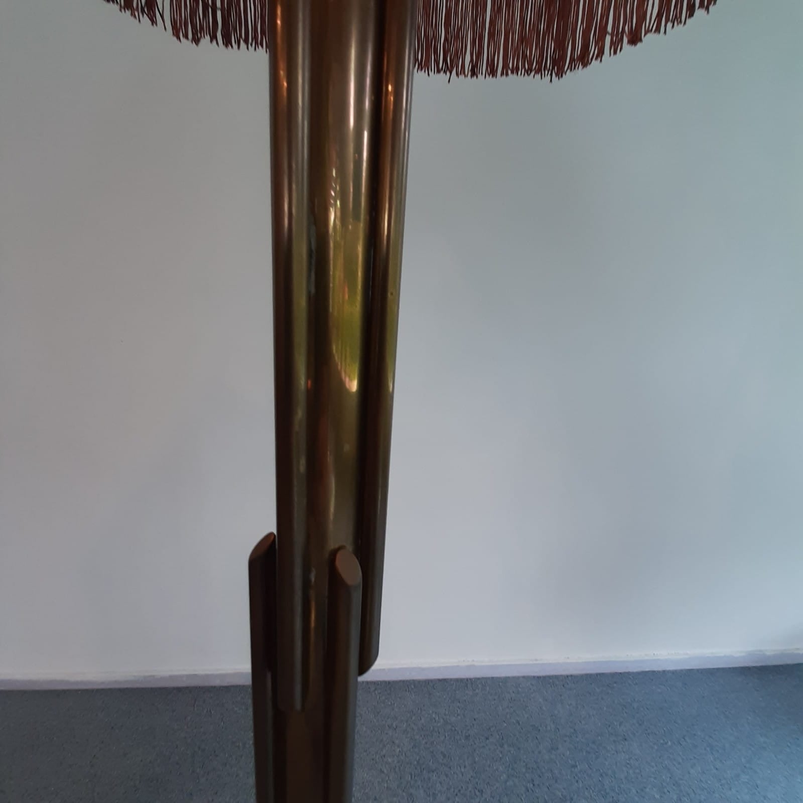 Rare_Dutch_Art_Deco_Floor_Lamp,_Amsterdam_School,_Stained_Glass_&_Brass,_1920s