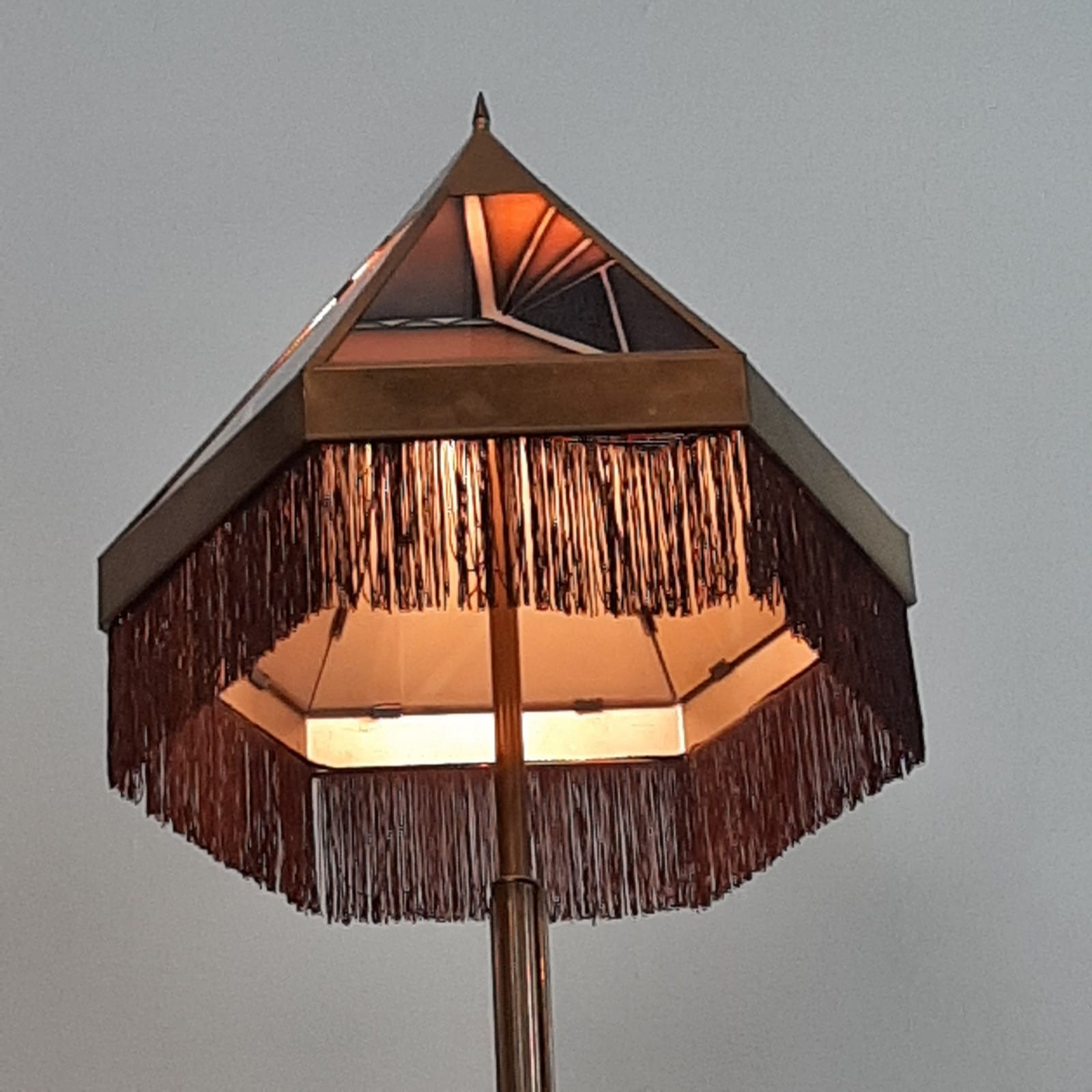 Rare_Dutch_Art_Deco_Floor_Lamp,_Amsterdam_School,_Stained_Glass_&_Brass,_1920s