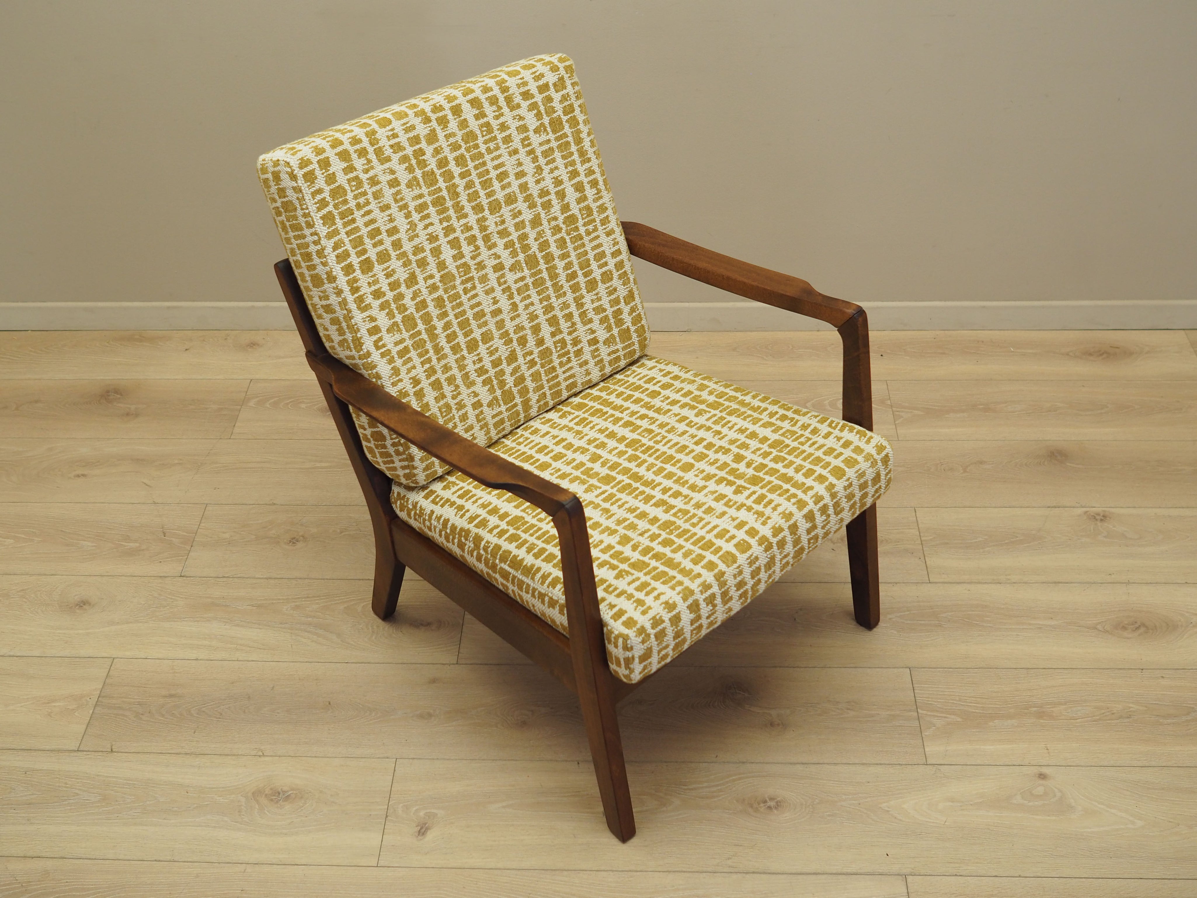 Beech_Armchair,_Danish_Design,_Reupholstered_Fabric,_1970s,_Denmark