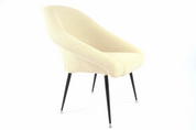 Beige_bouclé_shell_chair_1970s