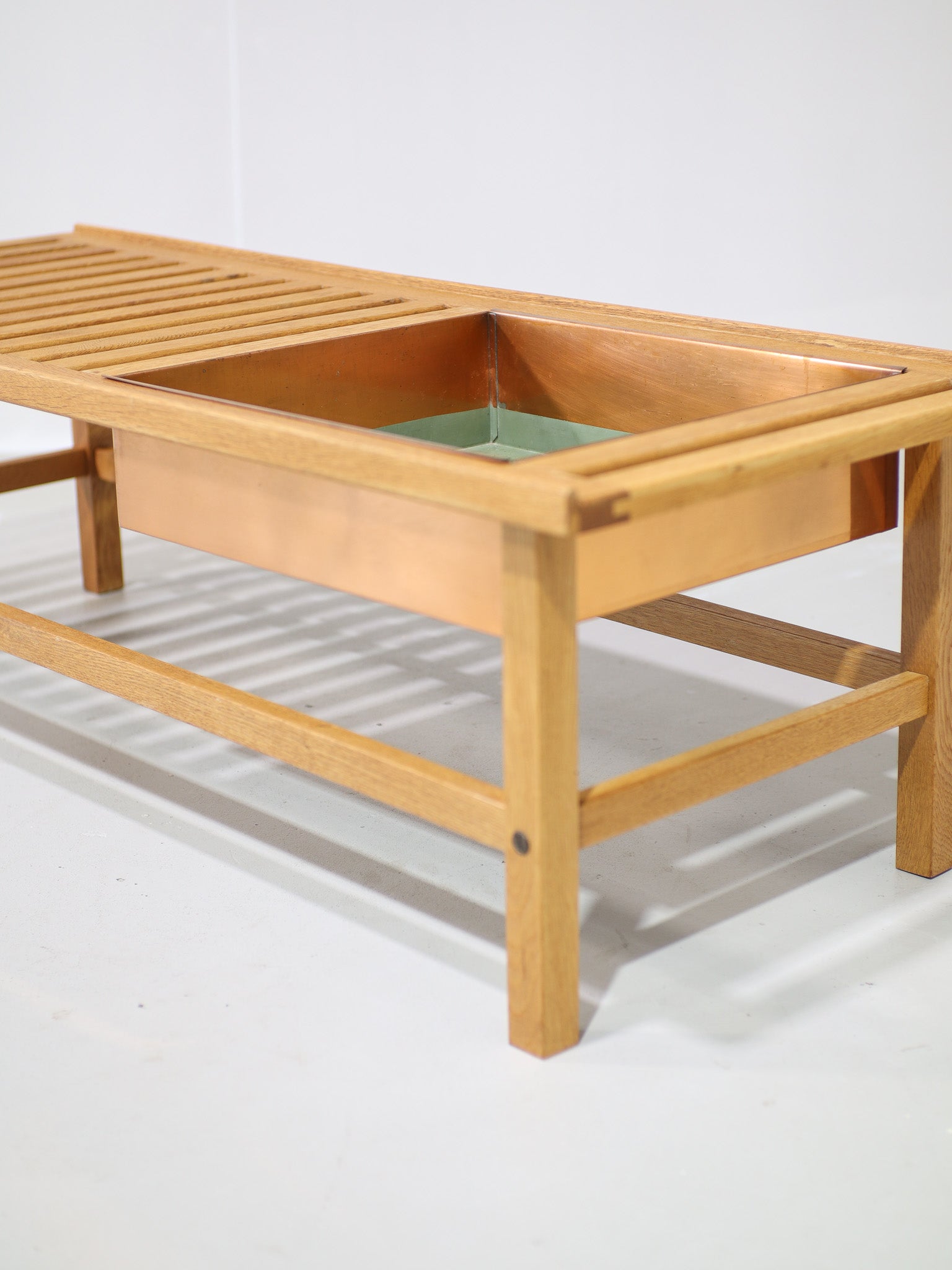 Bench_with_planter_Yngve_Ekström_vintage_Swedish