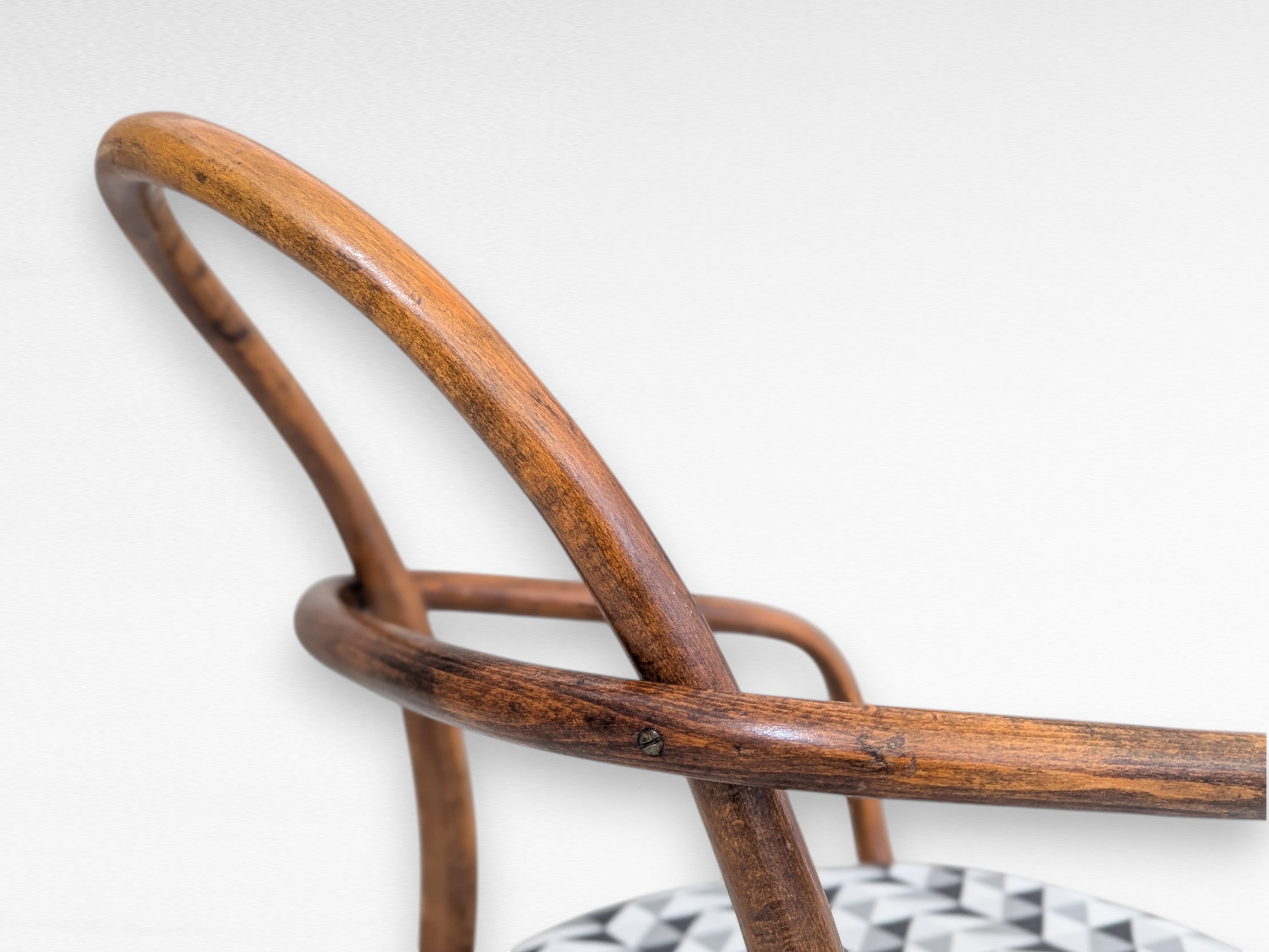 Set_of_2_Model_615_Bentwood_Armchairs_by_Radomír_Hofman_for_TON,_Czechoslovakia,_Expo_1967