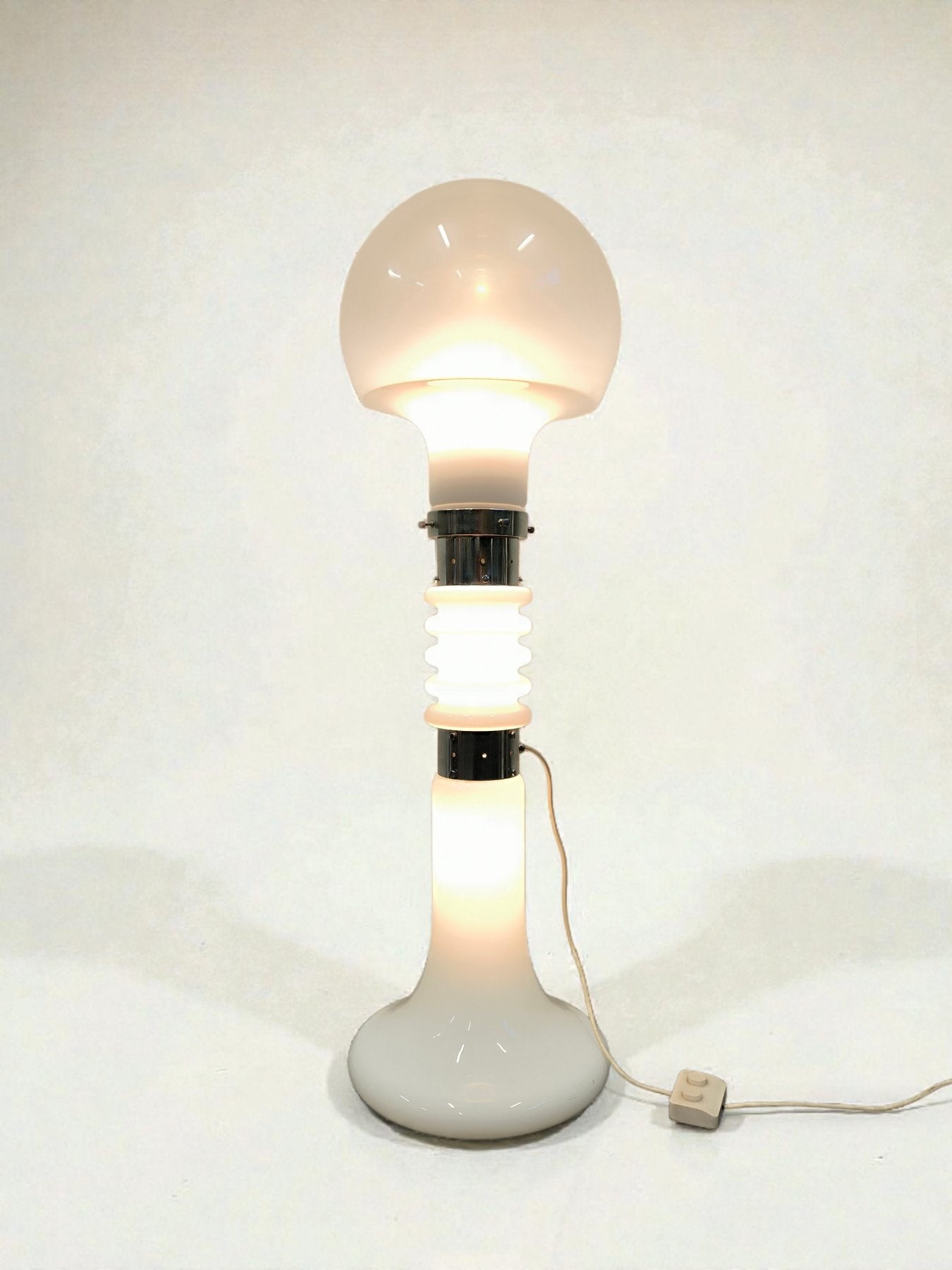 “Birillo”_Table_lamp_in_Murano_glass,_1960