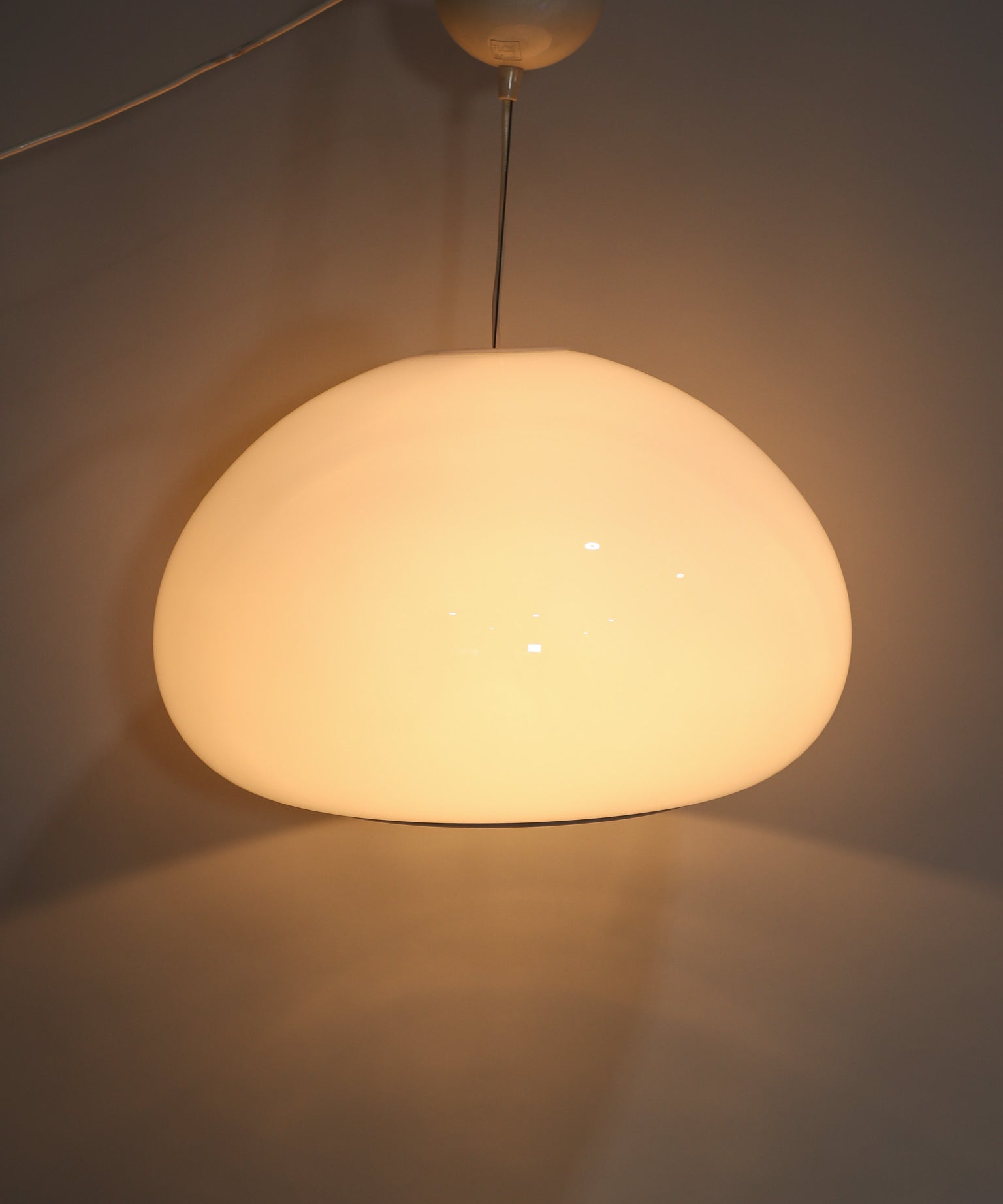 Black_and_White_Pendant_Lamp_Castiglioni_Flos_Italy_1960s