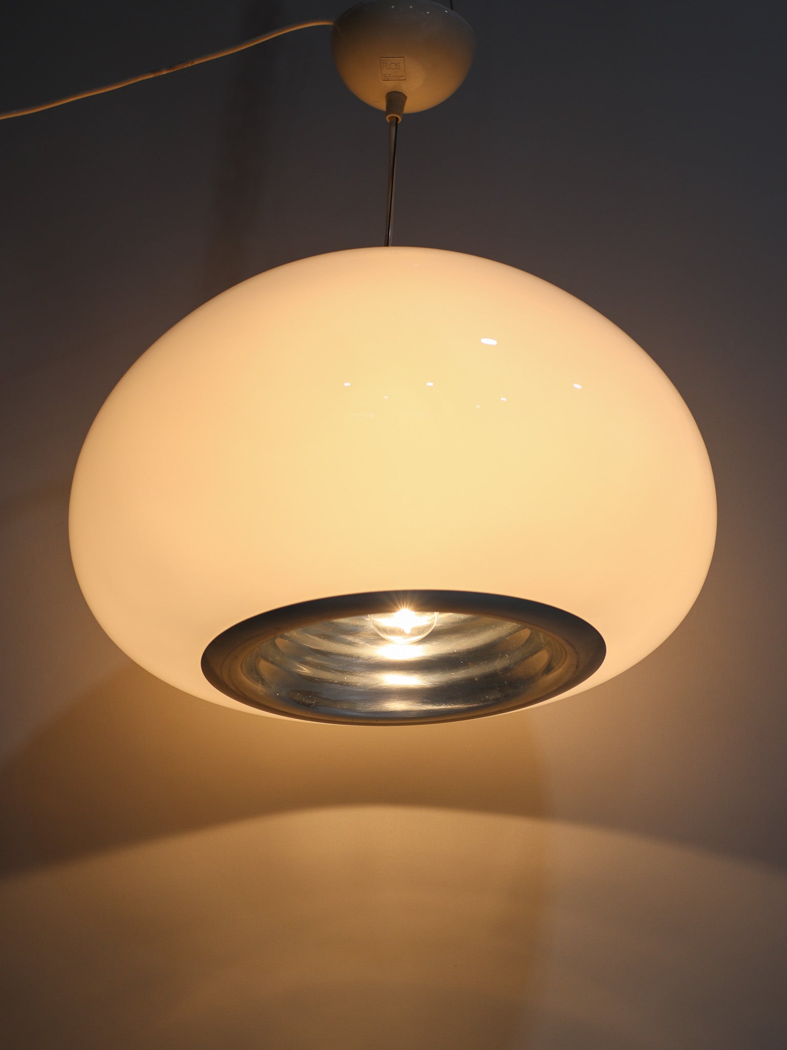 Black_and_White_Pendant_Lamp_Castiglioni_Flos_Italy_1960s