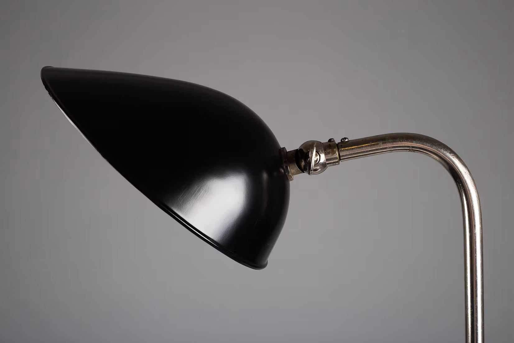 Black_Bauhaus_Articulating_Desk_Lamp,_1930s,_Germany