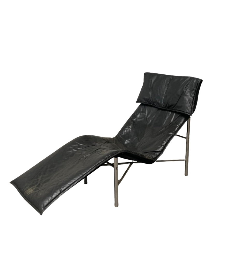 Black_Leather_‘Skye’_Chaise_Longue_by_Tord_Björklund,_Ikea_Sweden,_1970s