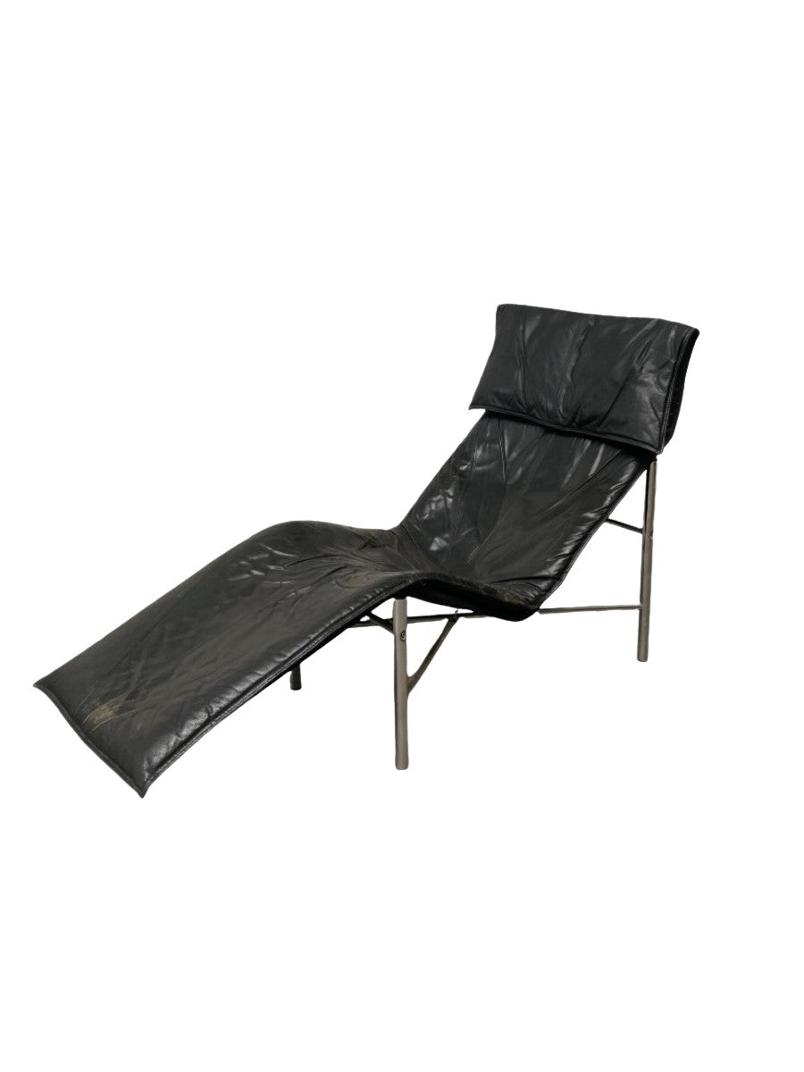 Black_Leather_‘Skye’_Chaise_Longue_by_Tord_Björklund,_Ikea_Sweden,_1970s