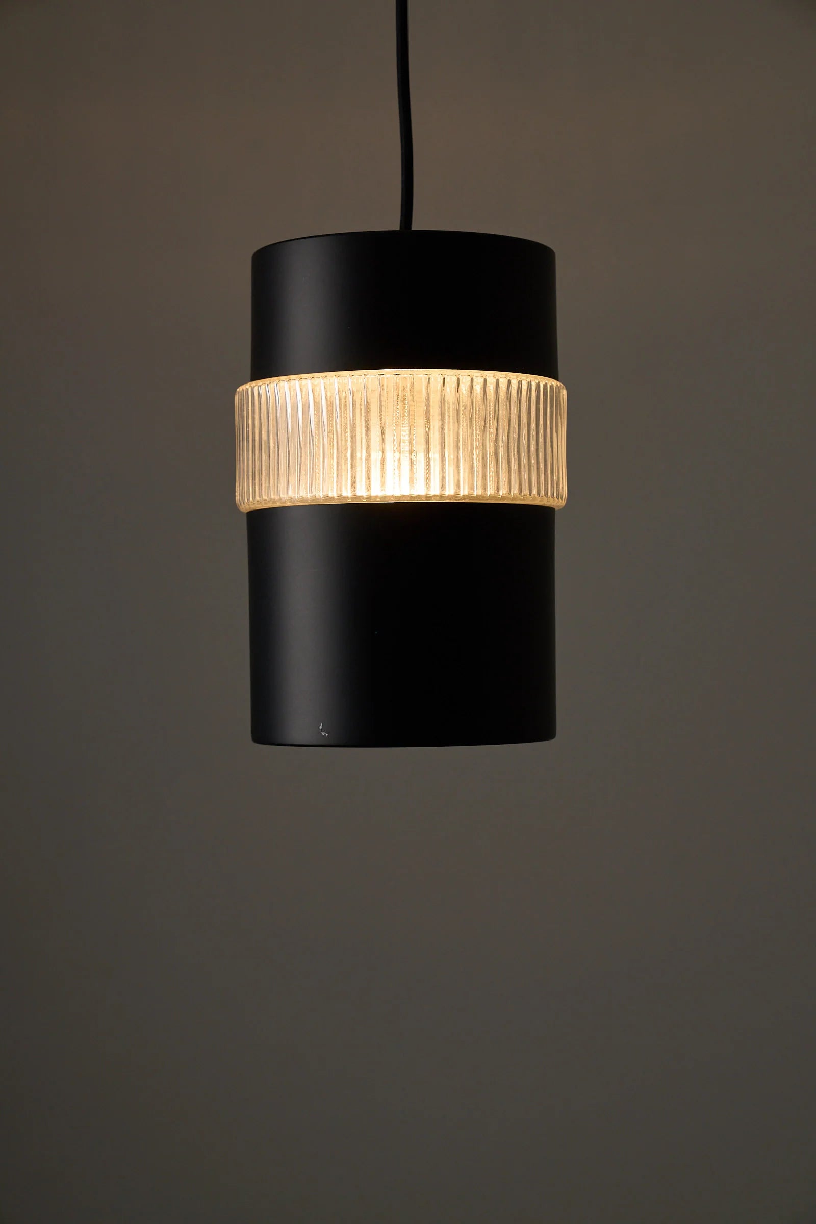 Black_Pendant_Lamp,_Cosack,_Metal,_1960s,_Germany