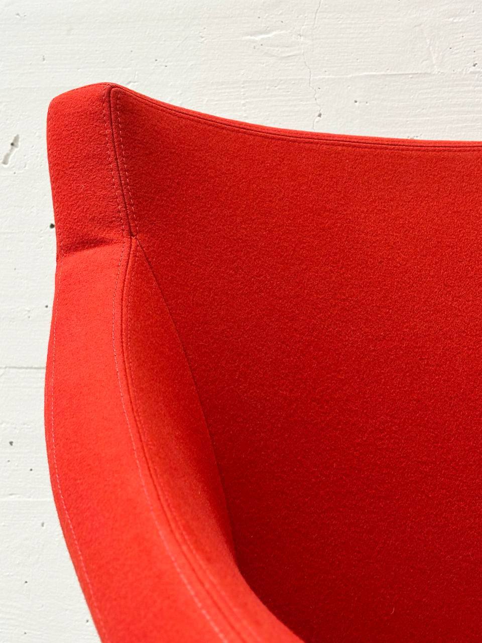 BoCu_armchair_by_Jörg_Boner_for_Team_by_Wellis_in_red