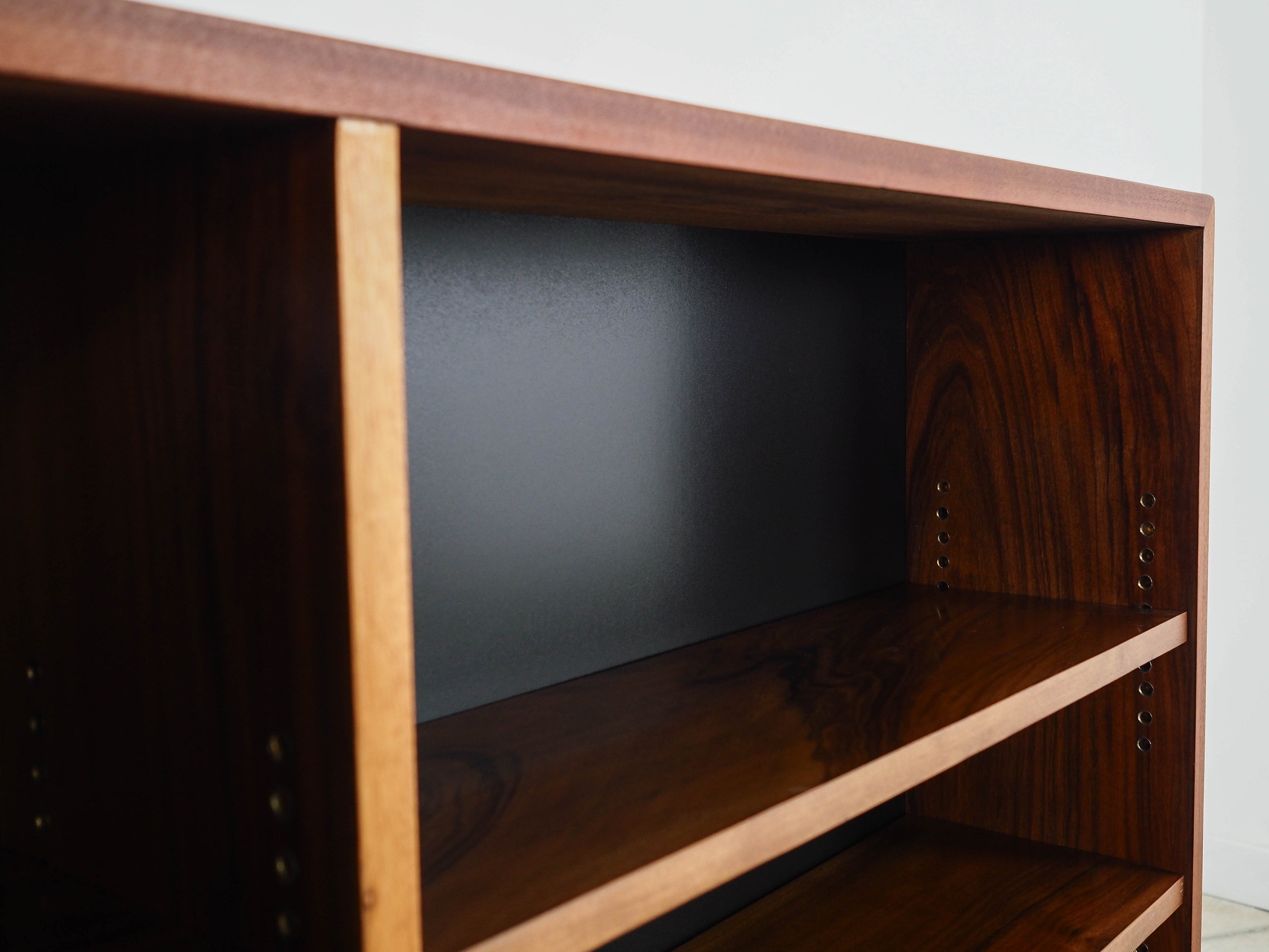 Bookcase,_Danish_Design,_Walnut_Wood,_1970s,_Denmark