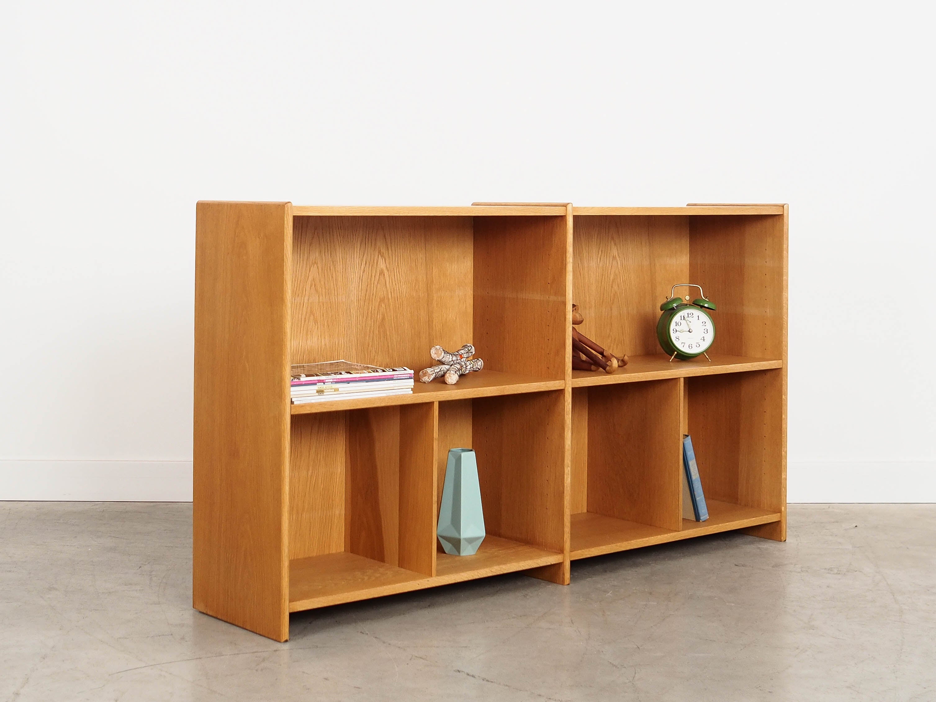 Bookcase,_Lyby_Møbler,_Ash,_1970s,_Denmark