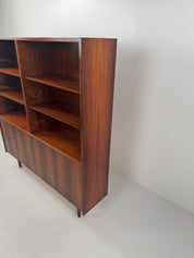 Rosewood_Bookcase_by_Poul_Hundevad_for_Poul_Hundevad_Møbler,_Denmark,_1960s