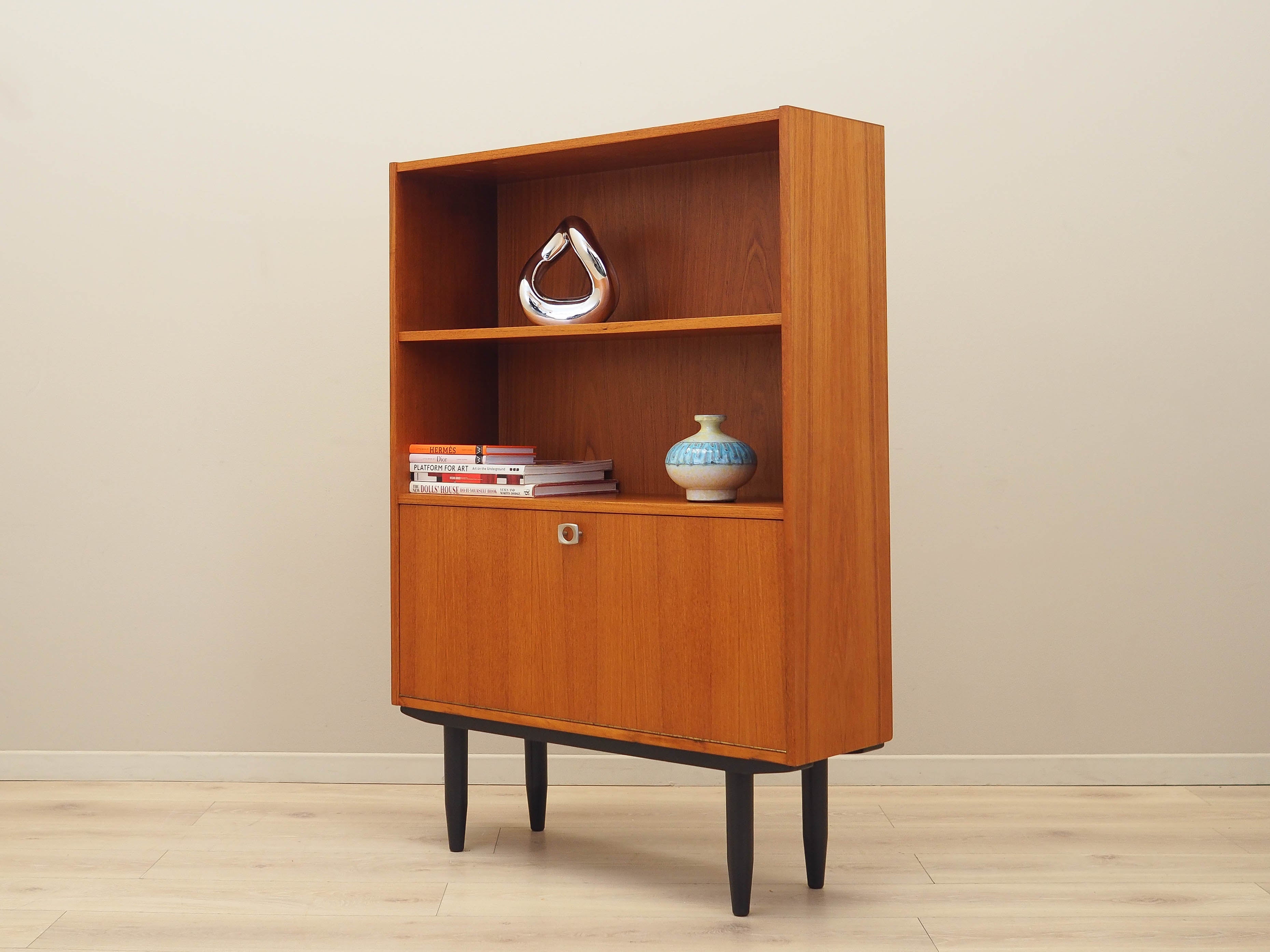 Bookcase,_Teak_Veneer,_1960s,_Denmark