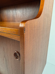 Teak_Bookcase_with_Cabinet_by_Johannes_Sorth_for_Nexø_Møbelfabrik,_Denmark,_1960s