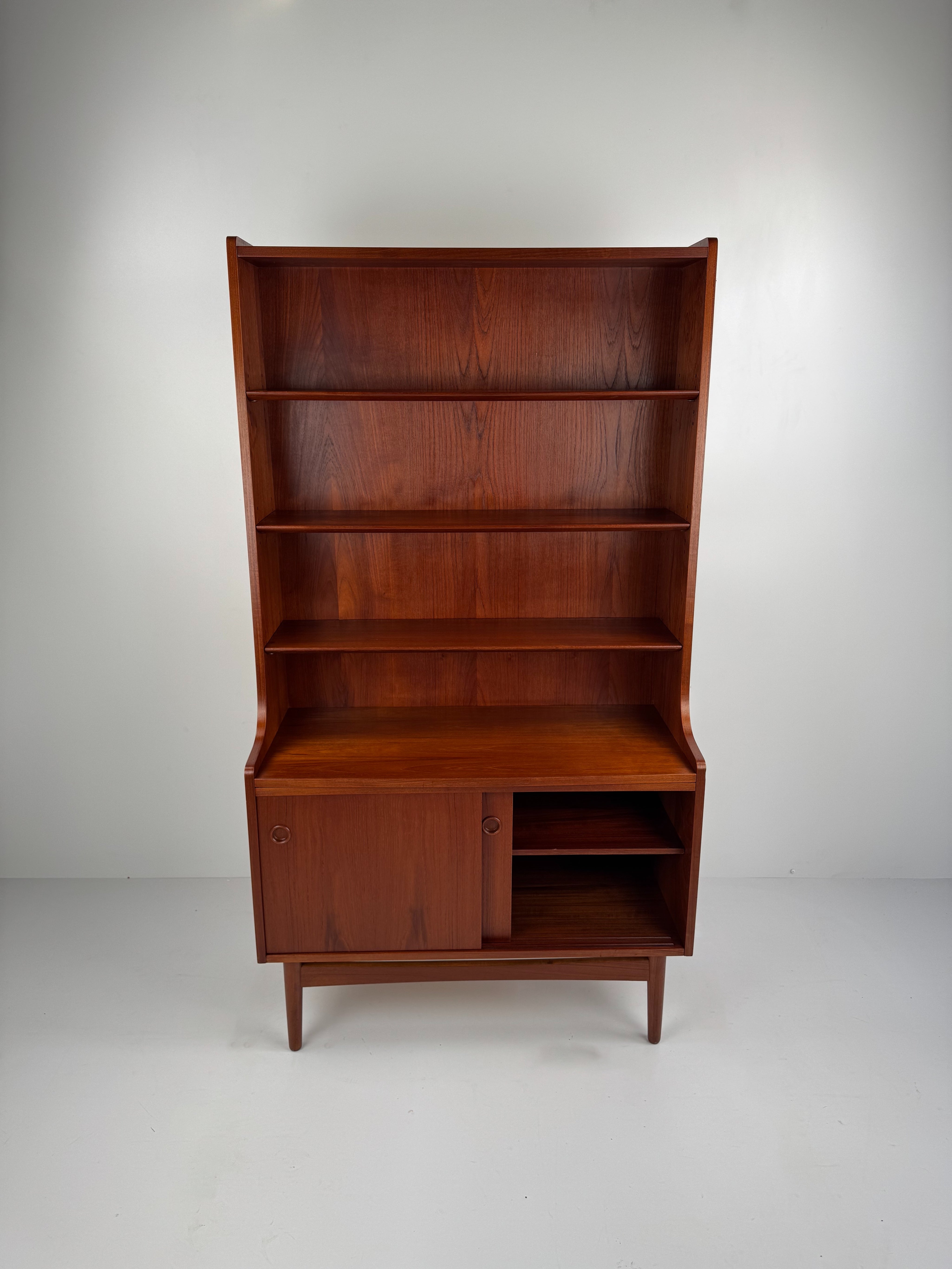 Teak_Bookcase_with_Cabinet_by_Johannes_Sorth_for_Nexø_Møbelfabrik,_Denmark,_1960s