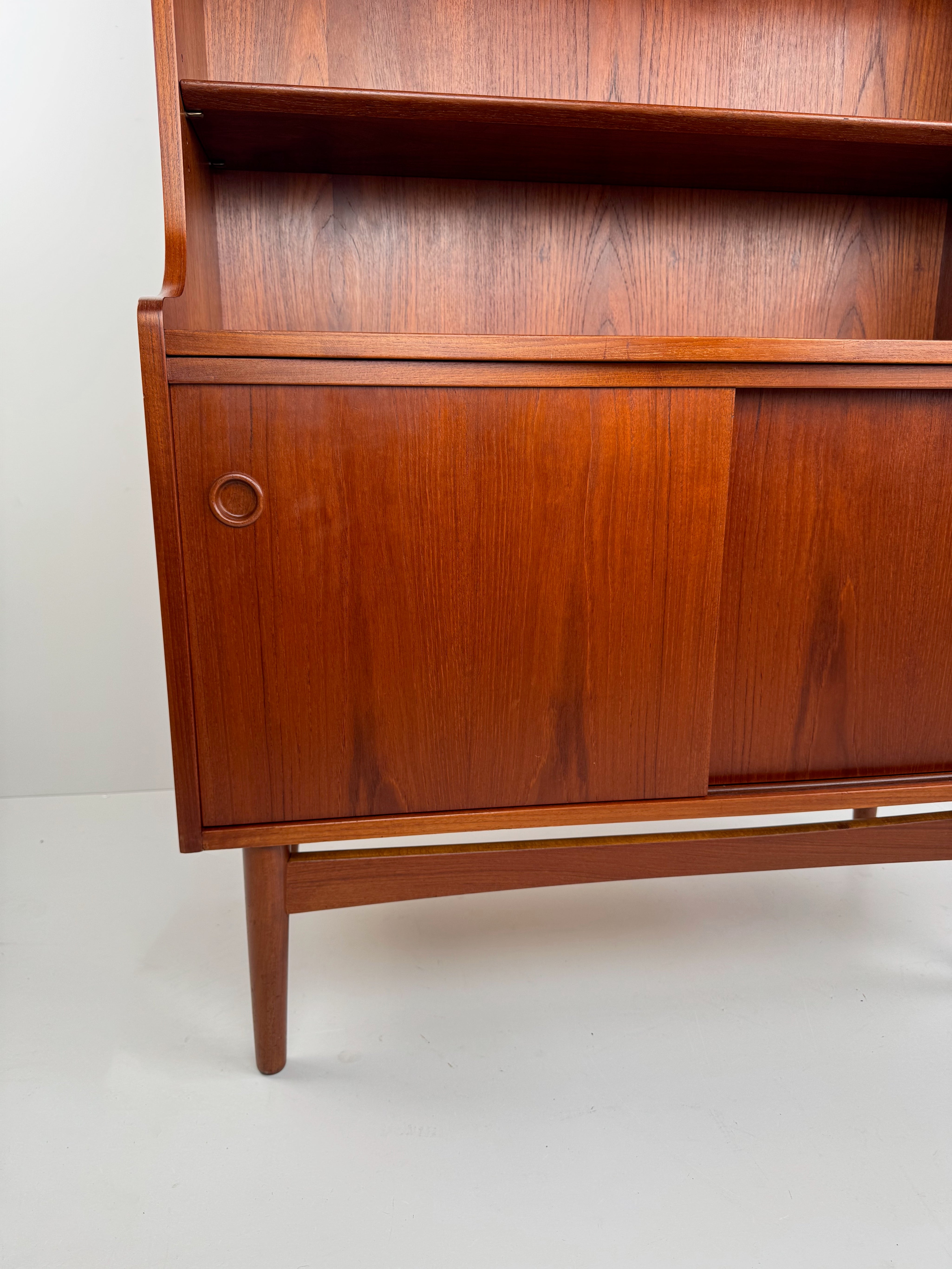Teak_Bookcase_with_Cabinet_by_Johannes_Sorth_for_Nexø_Møbelfabrik,_Denmark,_1960s