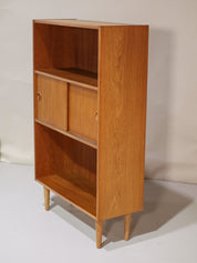 Bookcase_with_doors_Danish_vintage_oak