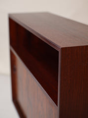 Bookcase_with_sliding_doors_rosewood_Danish_vintage_Hjørnebo