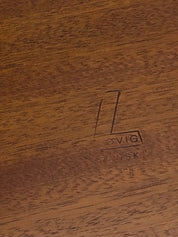 Boomerang_freestanding_desk_Peter_Løvig_Nilsen