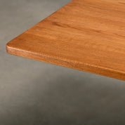Shaker_Dining_Table_by_Børge_Mogensen_for_Karl_Andersson_&_Söner,_Sweden,_1960s