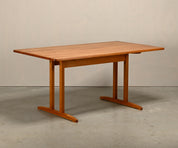 Shaker_Dining_Table_by_Børge_Mogensen_for_Karl_Andersson_&_Söner,_Sweden,_1960s