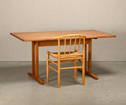 Shaker_Dining_Table_by_Børge_Mogensen_for_Karl_Andersson_&_Söner,_Sweden,_1960s