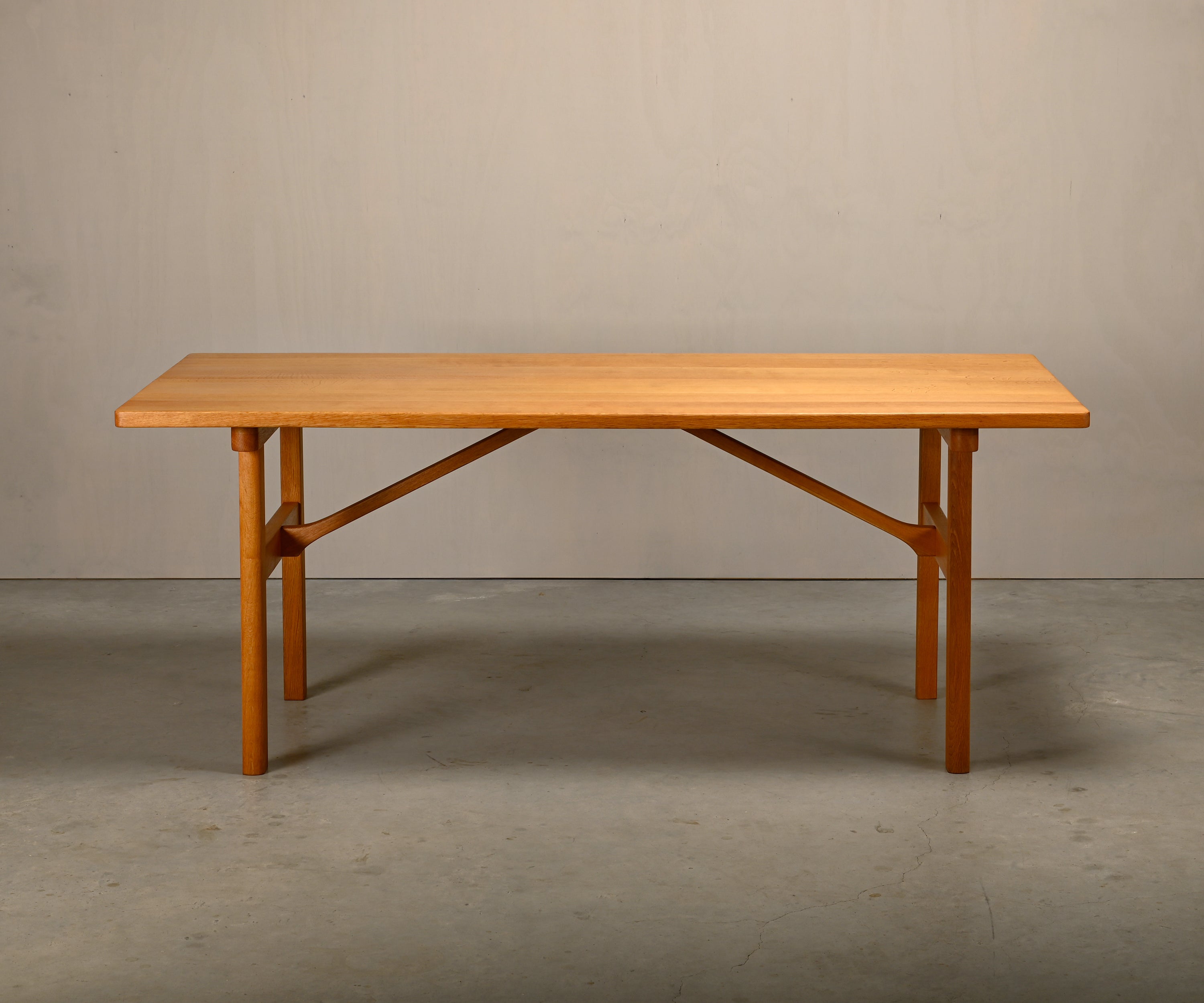 Børge_Mogensen_Model_6284_Oak_Dining_Table_or_Desk_for_Fredericia_Stolefabrik,_Danish_Modern