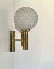 Brass_and_Opaline_Glass_Wall_Lamp,_Mid_Century_Modern,_Germany_1960s