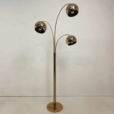 Brass_Arc_Floor_Lamp_by_Goffredo_Reggiani_for_Guzzini,_Italian_Mid_Century_Modern_Lighting,_1960s