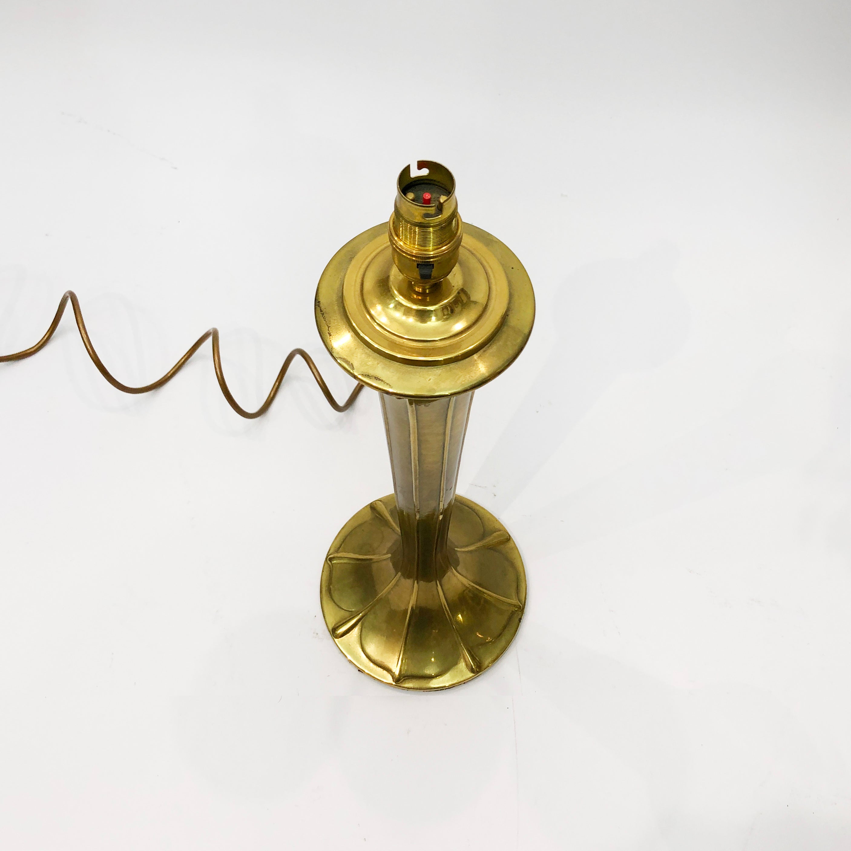 Art_Nouveau_Style_Brass_Table_Lamp,_France_1970s