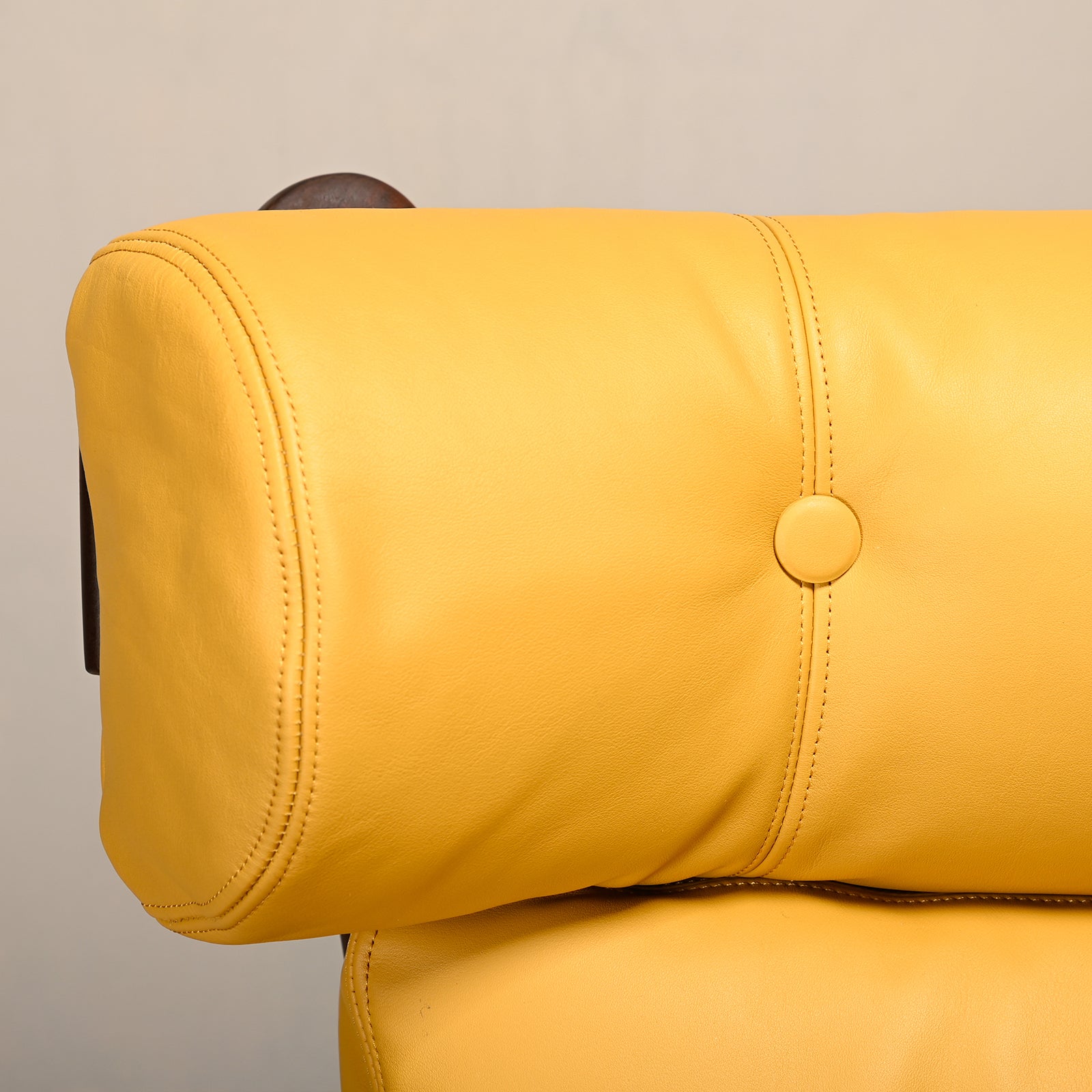 Brazilian_Hardwood_Lounge_Chair_in_the_Style_of_Lafer,_Rodrigues_and_Gillon,_1970s,_Brazil