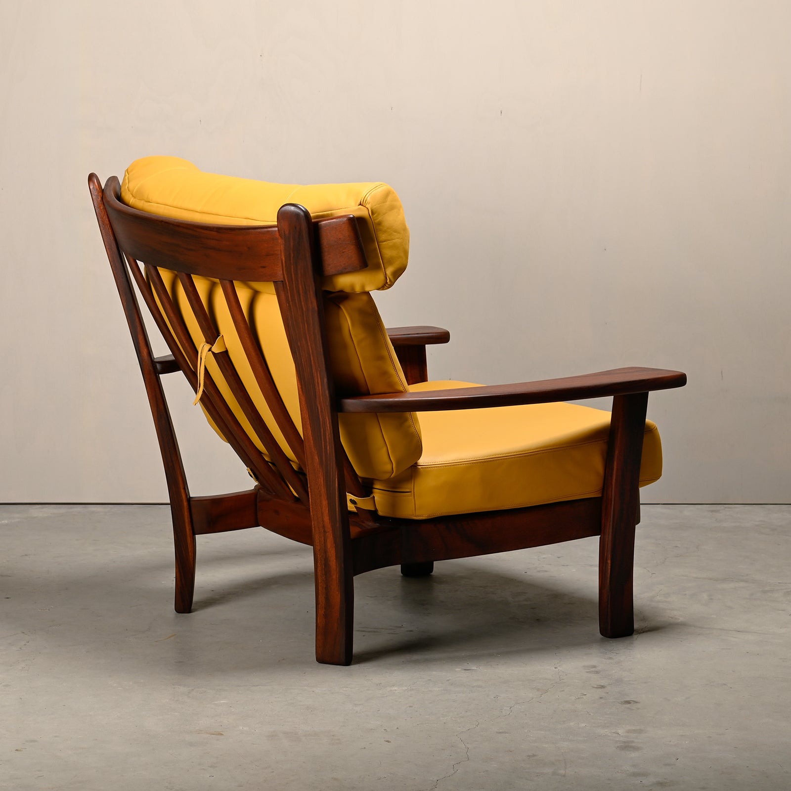Brazilian_Hardwood_Lounge_Chair_in_the_Style_of_Lafer,_Rodrigues_and_Gillon,_1970s,_Brazil