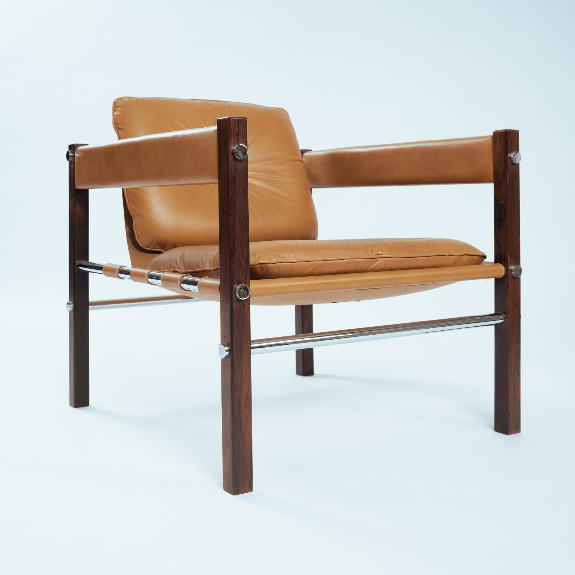 Rare_Jacaranda_Wood_and_Leather_Armchair_by_Celina_Decorações,_Brazil_1950s