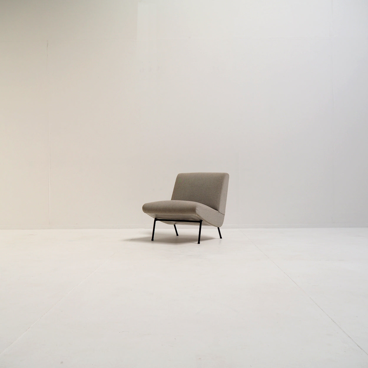 Pierre_Guariche_Breda_Lounge_Chair_for_Meurop,_French_Mid-Century_Modern_Design,_Belgium,_1960s