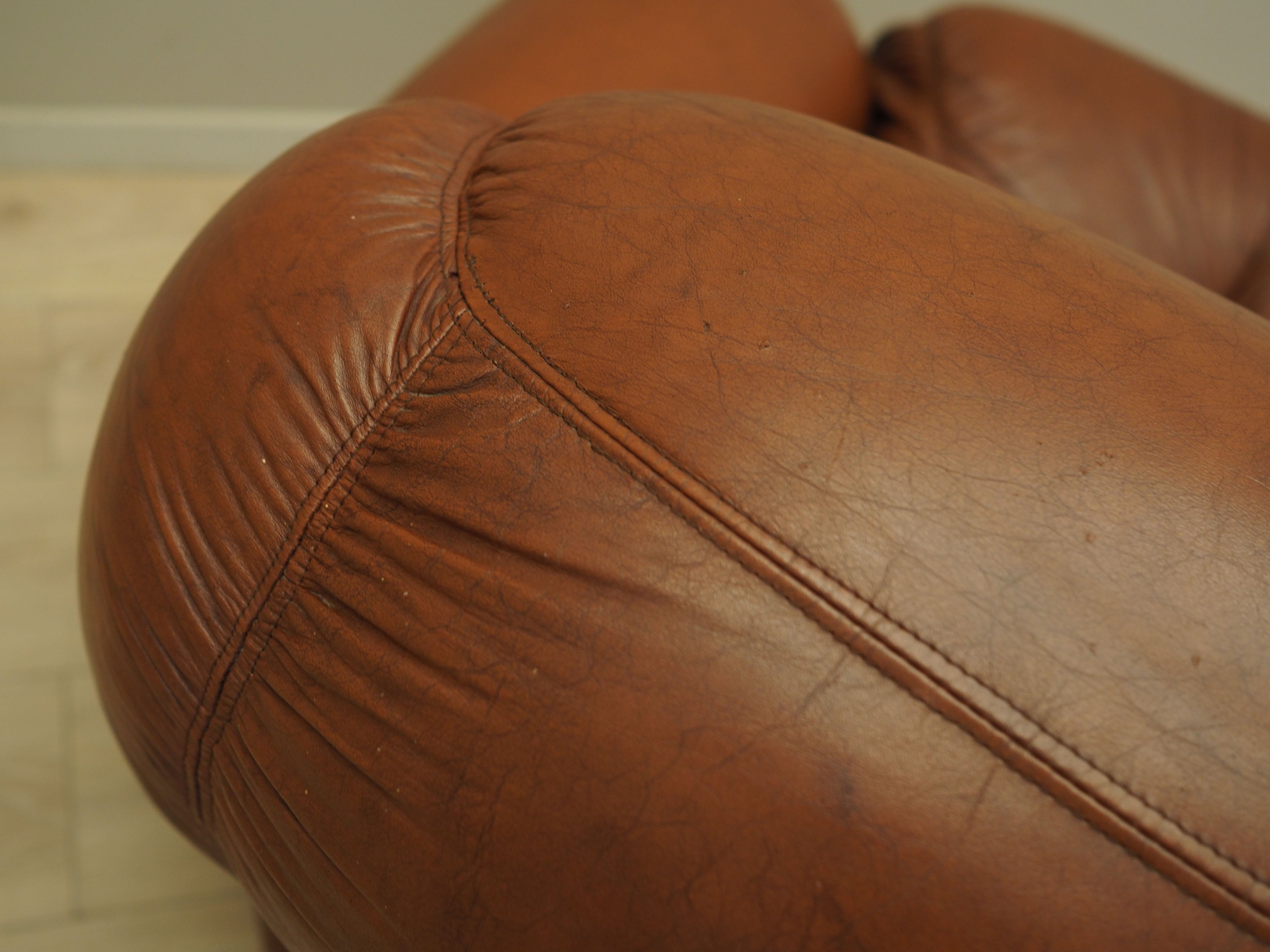 Brown_Armchair,_Original_Leather,_1970s,_Italy
