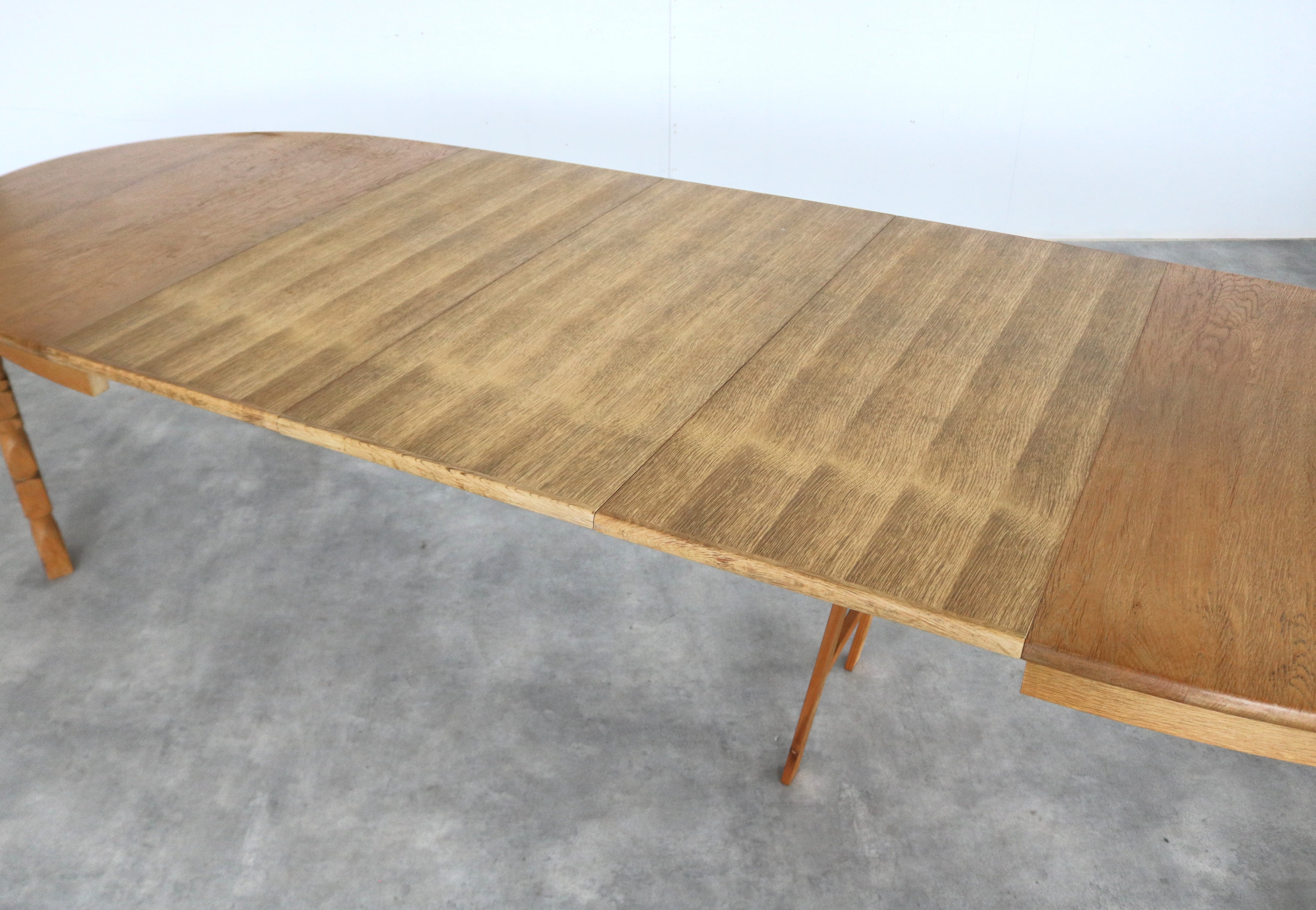 Brutalist_extendable_dining_table_by_Kjaernulf