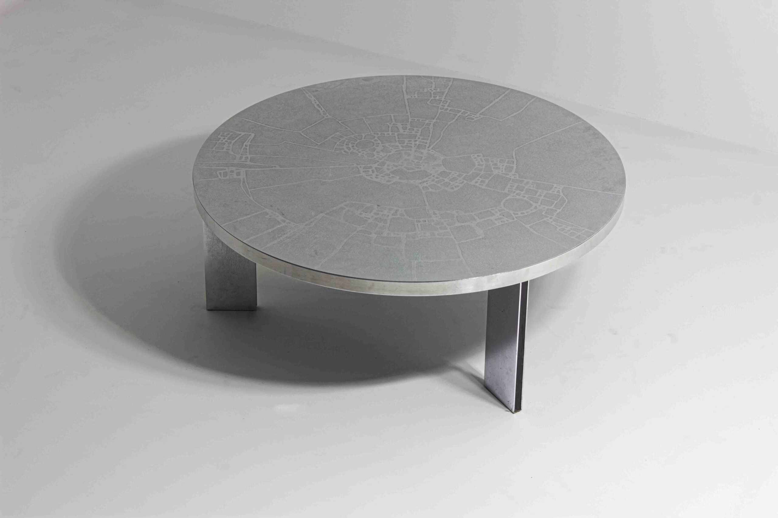 Brutalist_Etched_Chrome_Round_Coffee_Table_by_Heinz_Lilienthal,_1960s
