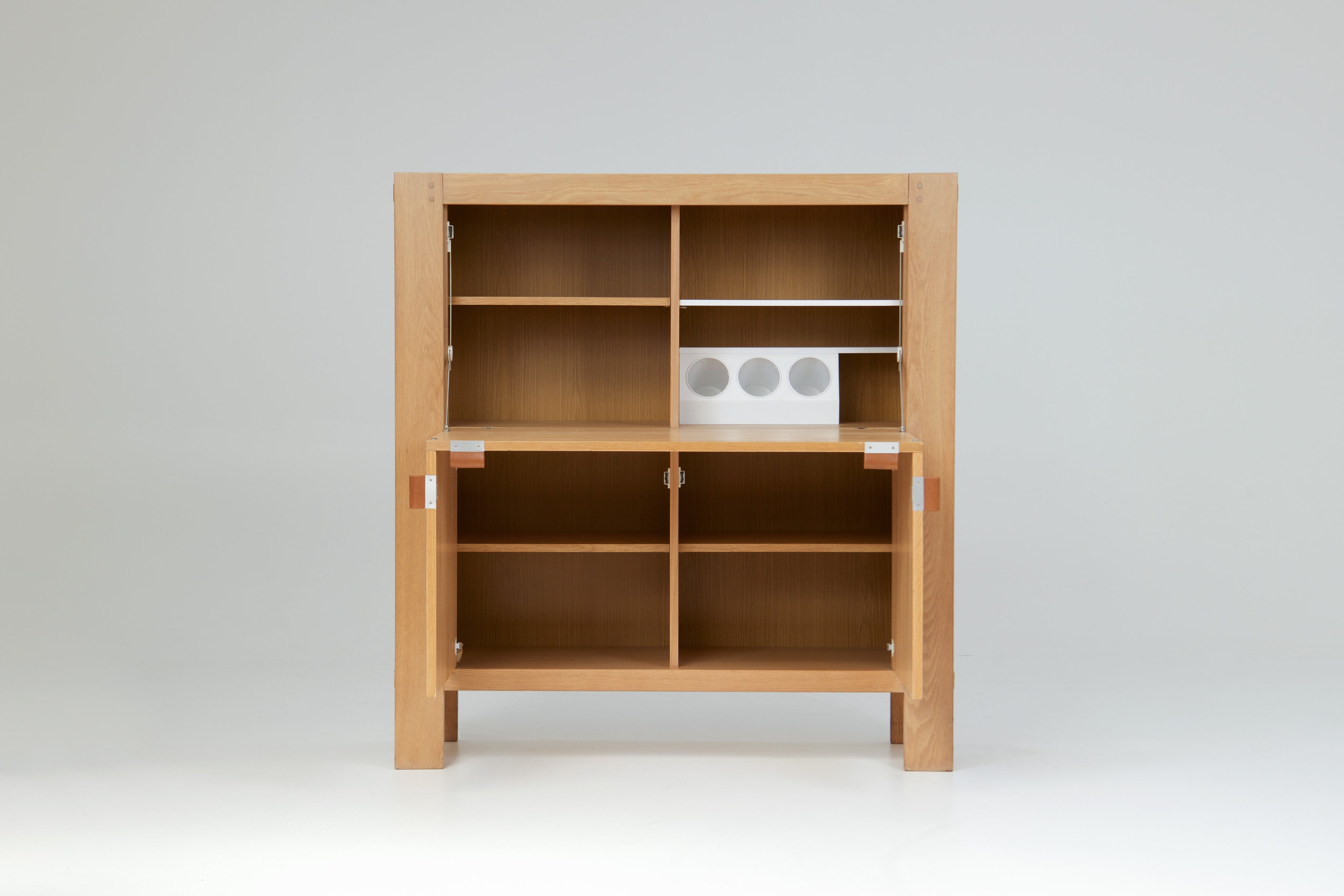 Brutalist_graphical_oak_highboard_by_Frans_Defour